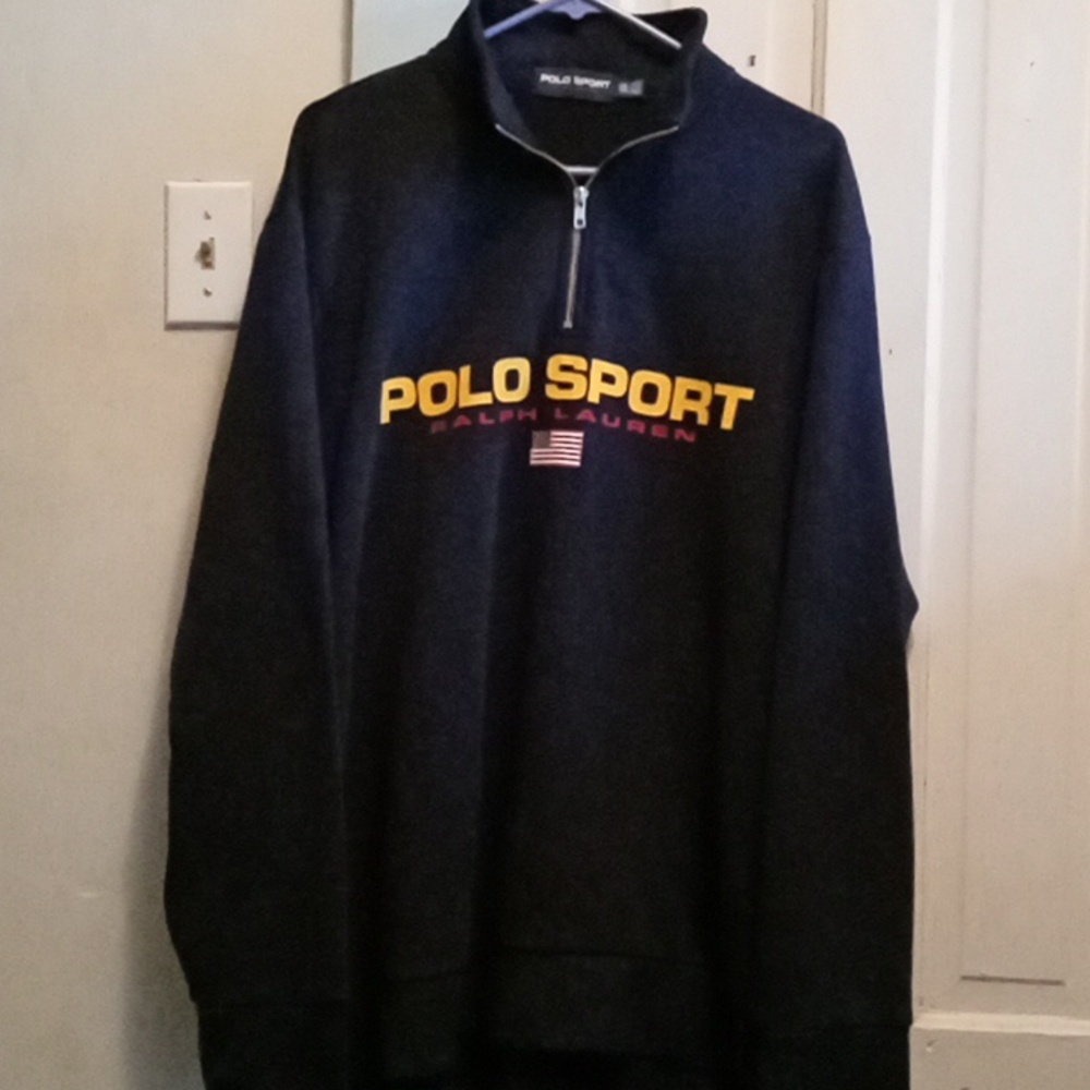 Polo by Ralph Lauren partially zippered sweatshirt gently worn🔥🔥